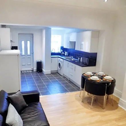 Rent this 1 bed room on Tylney Road in Sheffield, S2 2RY