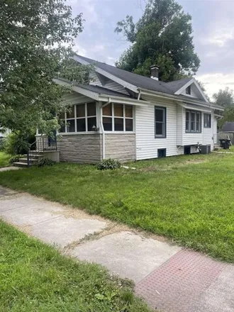 Image 1 - 2201 Pleasant Plain Ave, Elkhart, Indiana, 46517 - House for sale