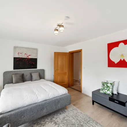 Rent this 4 bed apartment on Wilferdinger Straße 5 in 76227 Karlsruhe, Germany