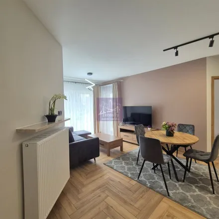 Image 2 - InPost sp. z o.o., Pana Tadeusza 4, 30-727 Krakow, Poland - Apartment for rent