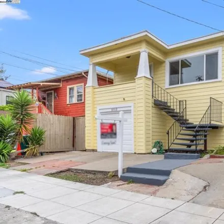 Buy this 4 bed house on 5012 Congress Avenue in Oakland, CA 94615