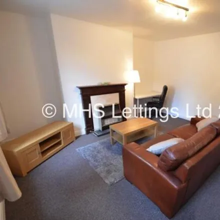 Rent this 1 bed apartment on 18 Kensington Terrace in Leeds, LS6 1BE