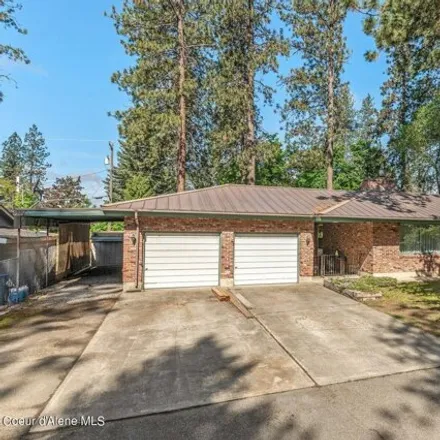 Buy this 5 bed house on 5001 North Ezy Street in Coeur d'Alene, ID 83815