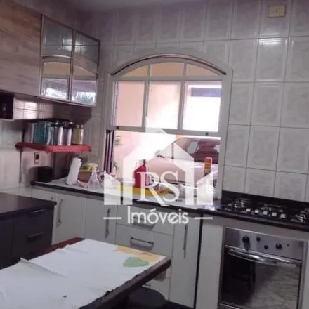 Buy this 2 bed house on Rua Osmar da Conceição in Marambaia, São Gonçalo - RJ