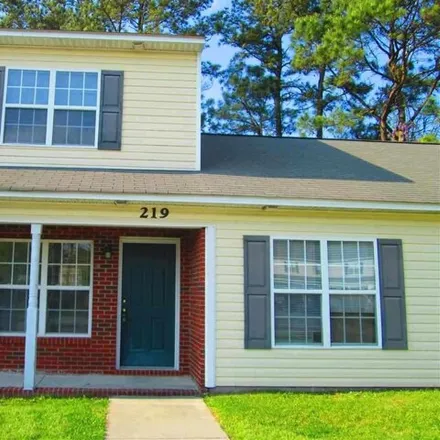 Rent this 2 bed house on 228 Palace Circle in Brynn Marr, Jacksonville
