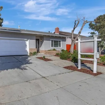 Buy this 3 bed house on 2481 Huerto Drive in San Jose, CA 95128