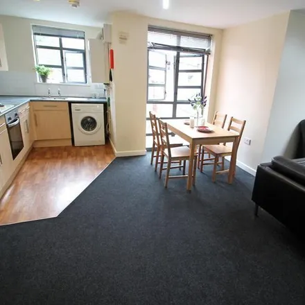 Image 2 - 13 Arthur Street, Nottingham, NG7 4DW, United Kingdom - Apartment for rent