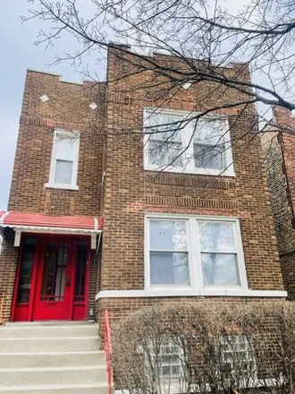 Rent this 2 bed house on 3034 West Walnut Street in Chicago, IL 60624
