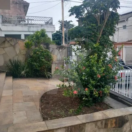 Rent this 9 bed house on Rua Canobim in Jardim Brasil, São Paulo - SP