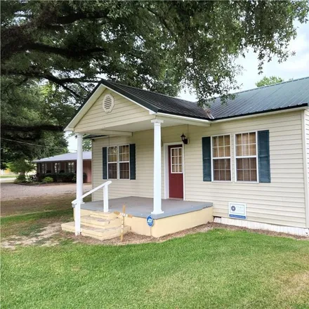 Buy this 2 bed house on 740 North Preston Street in Marksville, LA 71351
