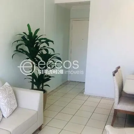 Buy this 3 bed apartment on Avenida José Zacharias Junqueira in Saraiva, Uberlândia - MG