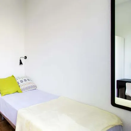 Image 2 - Jmg, Calle de Bravo Murillo, 26, 28015 Madrid, Spain - Room for rent