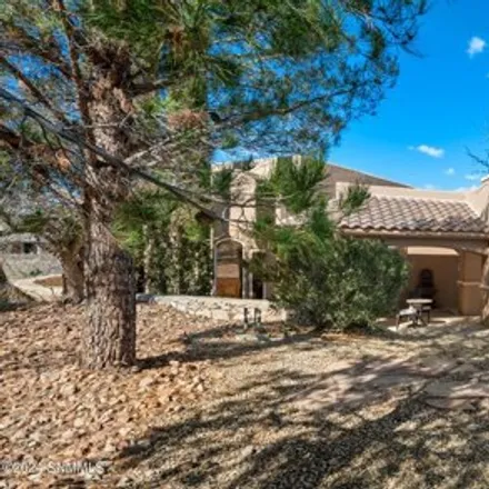 Buy this 4 bed house on 6690 Vista Hermosa in Doña Ana County, NM 88007