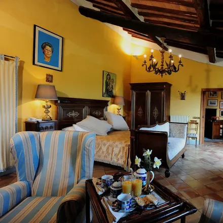 Rent this 9 bed house on 53014 Monteroni d'Arbia SI