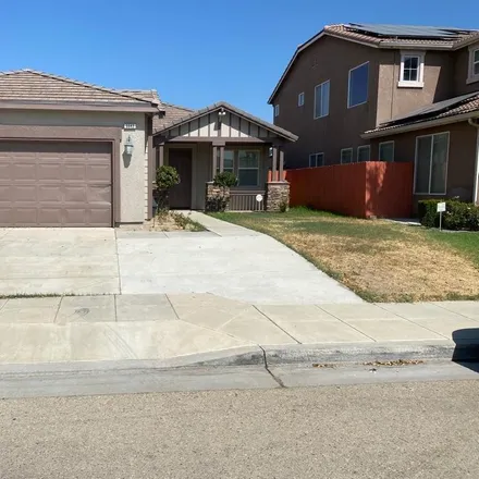 Rent this 4 bed house on 6642 East Cetti Avenue in Fresno, CA 93727