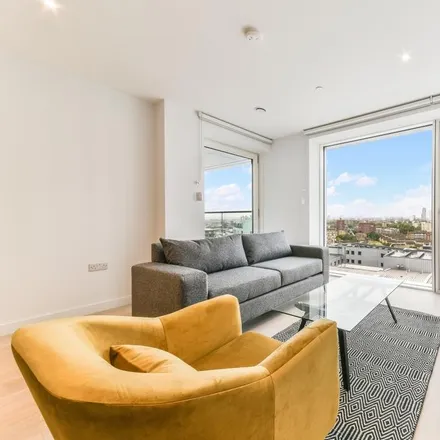 Rent this 1 bed apartment on Hurlock Heights in Deacon Street, London