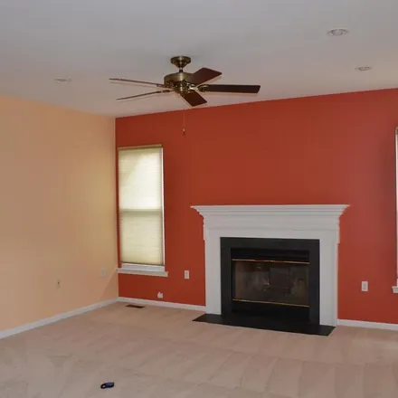 Image 7 - 13005 Piney Glade Road, Floris, Fairfax County, VA 20171, USA - Apartment for rent