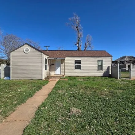 Buy this 2 bed house on 222 8th Street in Alva, OK 73717
