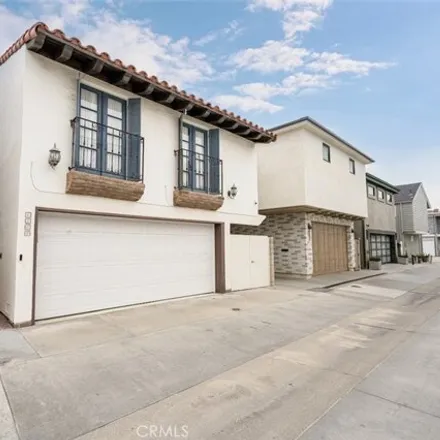 Image 4 - 6804 West Ocean Front, Newport Beach, CA 92663, USA - House for rent