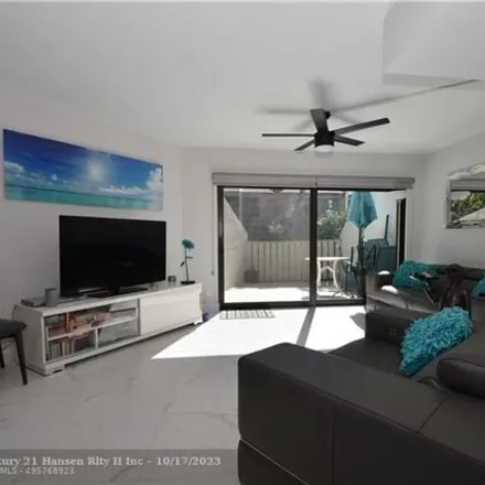 Image 6 - 6045 Bayview Drive, Fort Lauderdale, FL 33308, USA - Townhouse for sale