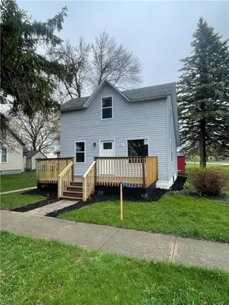 Buy this 2 bed house on 340 2nd Avenue Northeast in Blooming Prairie, Steele County