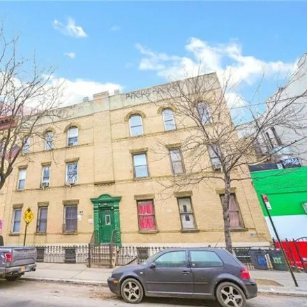 Image 3 - 695 Meeker Ave, Brooklyn, New York, 11222 - House for sale
