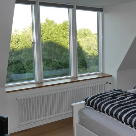 Rent this 2 bed apartment on 24106 Kiel