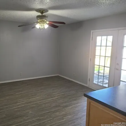 Image 6 - 6703 Spring Time Drive, San Antonio, TX 78249, USA - Townhouse for rent