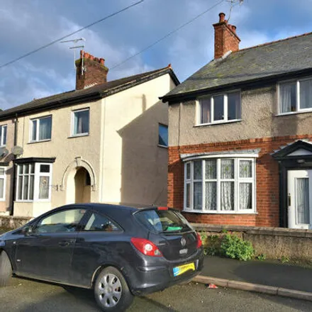 Buy this studio house on Harrowby Road in Mold, CH7 1AX