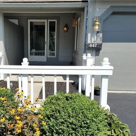 Image 2 - 447 Summerhaven Drive North, Manlius, Onondaga County, NY 13057, USA - Townhouse for rent