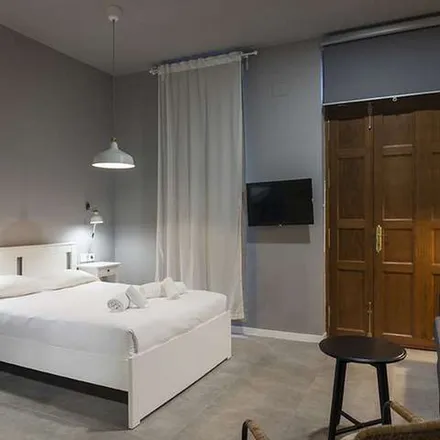 Rent this 1 bed apartment on Carrer del Pla de la Saïdia in 46009 Valencia, Spain