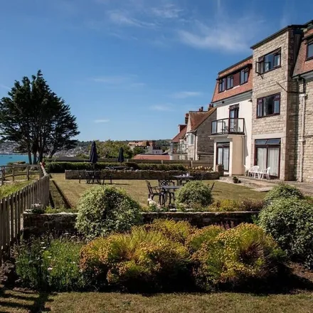 Image 2 - Swanage, BH19 1LT, United Kingdom - House for rent