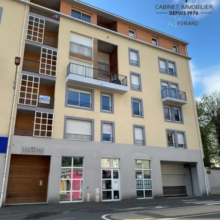 Rent this 1 bed apartment on 6 Rue Jules Massenet in 42400 Saint-Chamond, France