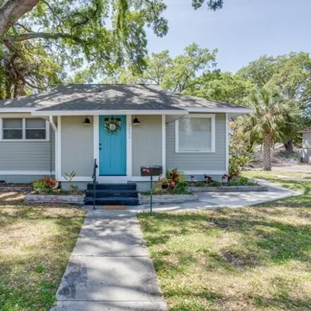 Buy this 4 bed house on 222 29th Street South in Saint Petersburg, FL 33712