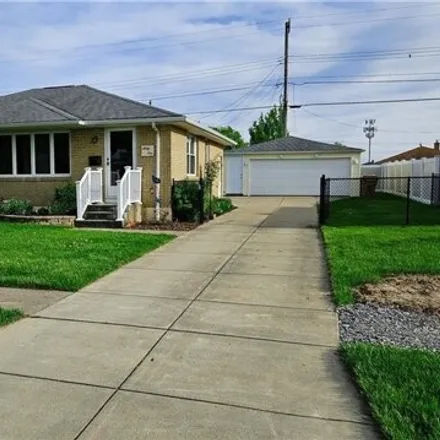 Buy this 3 bed house on 61 Diane Drive in Buffalo, NY 14225