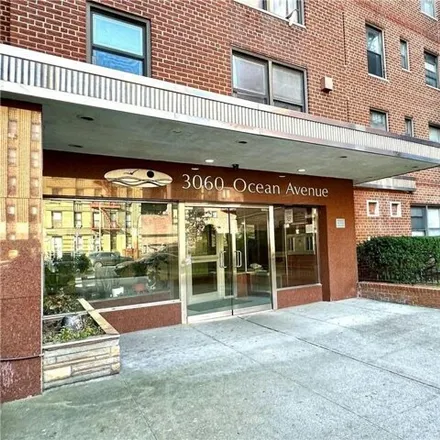 Image 1 - 3060 Ocean Avenue, New York, NY 11235, USA - Apartment for sale