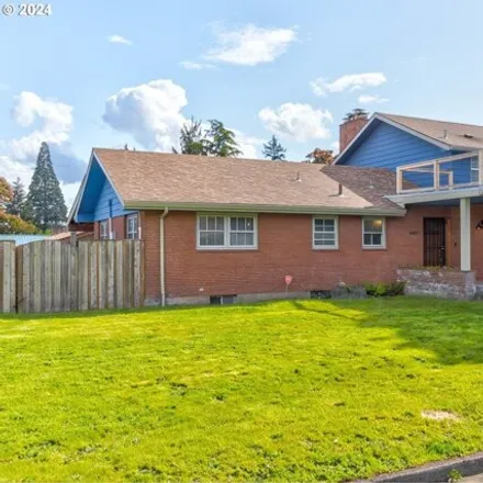 Buy this 4 bed house on 6807 Gulf Drive in Vancouver, WA 98661