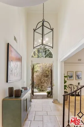 Image 4 - 2915 Deep Canyon Drive, Beverly Hills, CA 90210, USA - House for sale