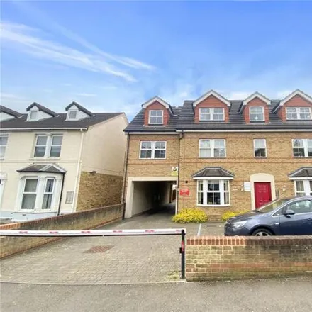 Buy this 1 bed apartment on Hatherley Road in London, DA14 4BG