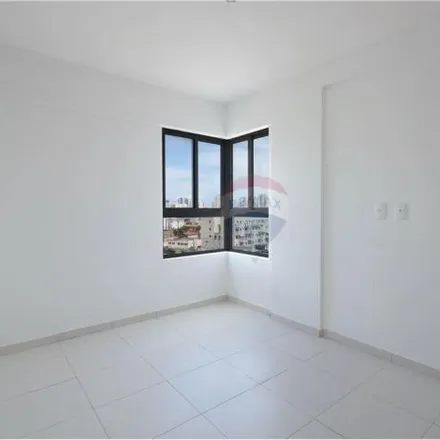Buy this studio apartment on Rua Cuiabá in Barra de Jangada, Jaboatão dos Guararapes - PE