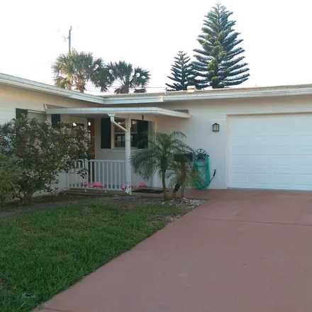 Rent this 3 bed house on 2 Juniper Drive in Ormond-by-the-Sea, Ormond Beach