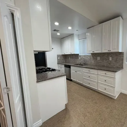Rent this 4 bed apartment on 1121 South Swall Drive in Los Angeles, CA 90035