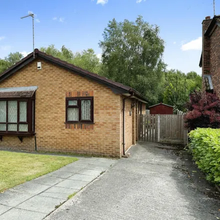 Buy this 3 bed house on Inglewood Close in Gorse Covert, Warrington