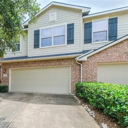 Rent this 3 bed house on 5320 Summit Hollow in Harris County, TX 77084