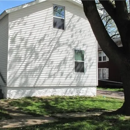 Buy this 2 bed house on 86 Spaulding Street in City of Lockport, NY 14094