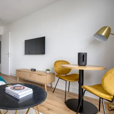 Image 4 - 41 Quai de Grenelle, 75015 Paris, France - Apartment for rent