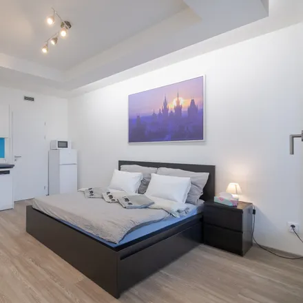 Rent this 1 bed apartment on Koněvova 2894/37 in 130 00 Prague, Czechia