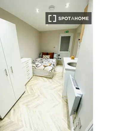 Rent this studio apartment on Stockley Road in London, UB7 9BL