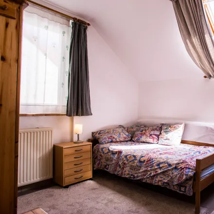 Rent this 2 bed room on Rue Achille Jonas - Achille Jonasstraat 4 in 1070 Anderlecht, Belgium