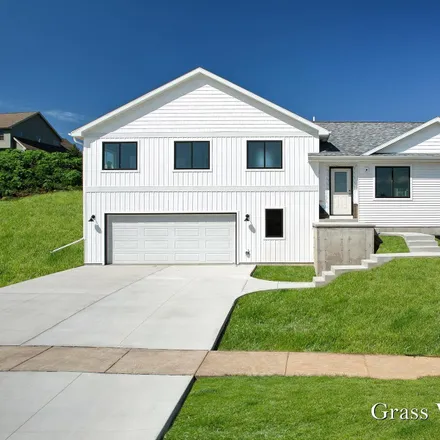 Buy this 3 bed house on 600 Vicki Lane in Mount Horeb, WI 53572